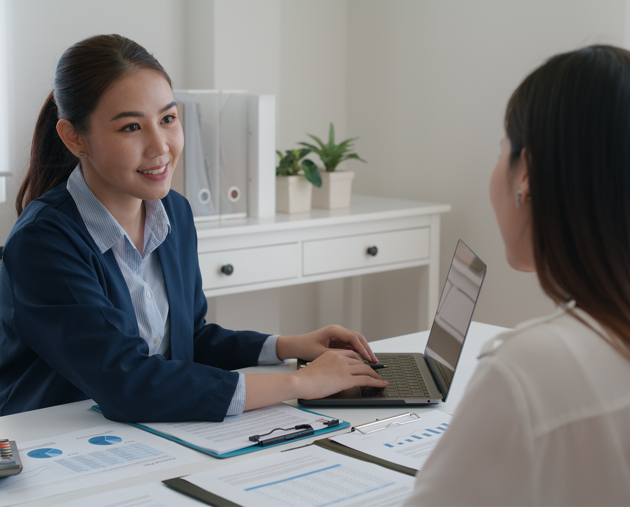 What is a monthly loan in Singapore