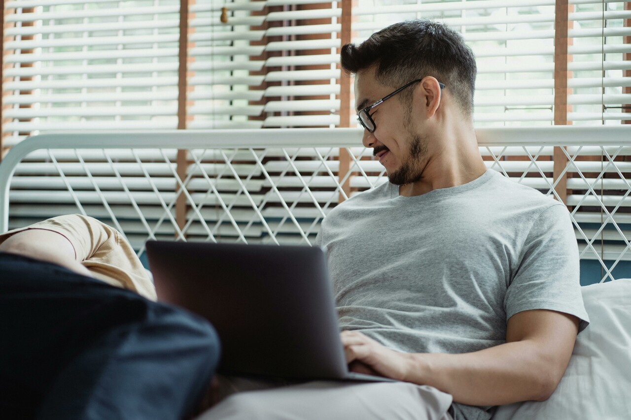 What's The Registry of Moneylenders & How Do They Protect You?